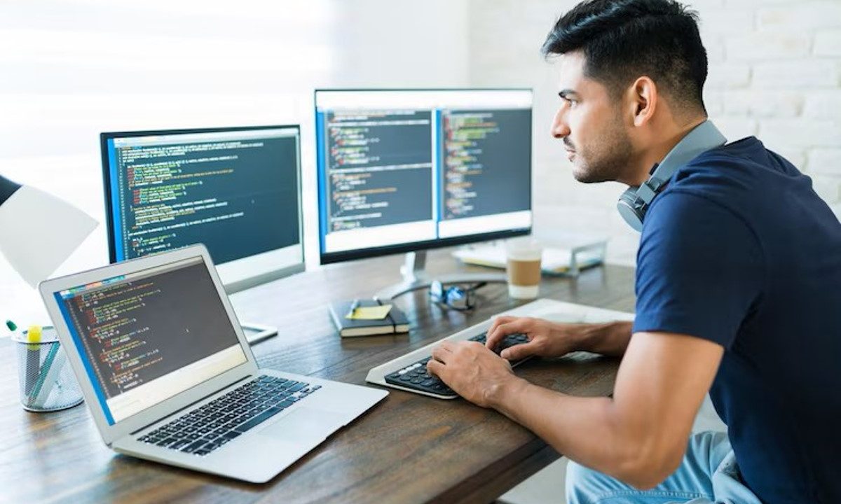 Best Ways to Get Freelance Website Developer Jobs